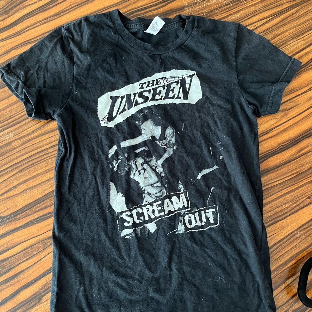 Unseen Baby Tee